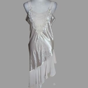 Maidenform Satin & Chiffon Asymmetrical Slip Dress – Ivory – Sz M Romantic